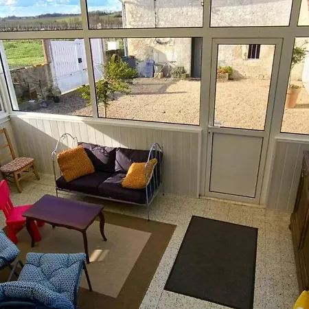 10pers, Piscine Couverte, Criteuil,charente Сasa de vacaciones