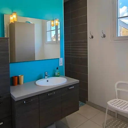 10pers, Piscine Couverte, Criteuil,charente *