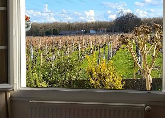 10pers, Piscine Couverte, Criteuil,charente Сasa de vacaciones Criteuil-la-Magdeleine