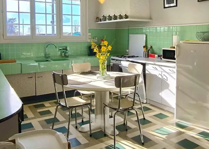 Сasa de vacaciones 10pers, Piscine Couverte, Criteuil,charente *