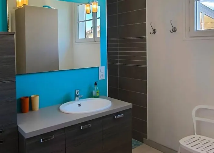 10pers, Piscine Couverte, Criteuil,charente *